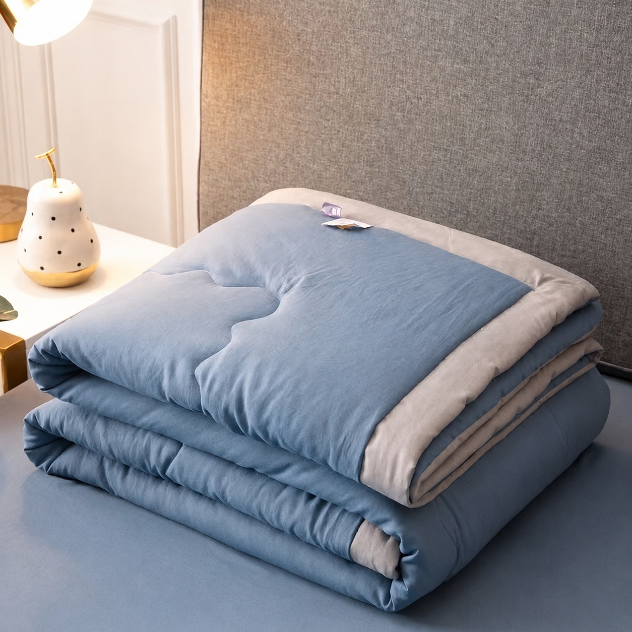YOVARA Cooling Blanket – Lightweight Summer Cooling Blanket for Hot Sleepers & Night Sweats