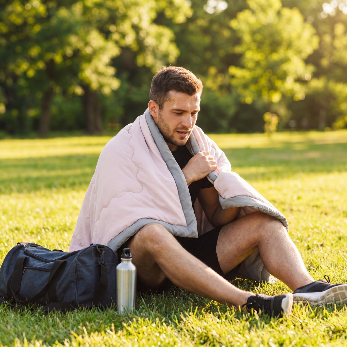YOVARA Cooling Blanket – Lightweight Summer Cooling Blanket for Hot Sleepers & Night Sweats
